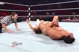 Alberto Del Rio - Cross Armbreaker