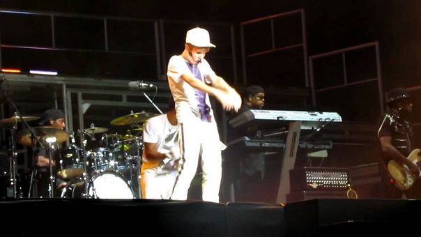 Runaway Love Justin Bieber Mexico 1