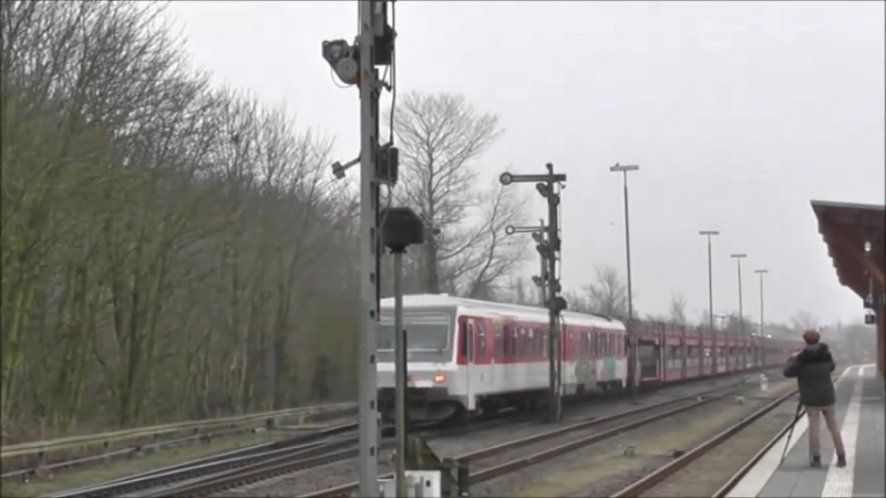 Sylt Shuttle im Generationswechsel, Autozuge am Hindenburgdamm und Festland an Karfreitag