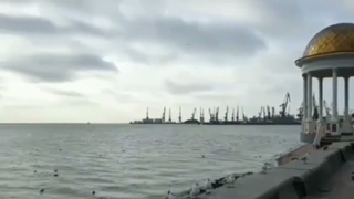 Бердянск.Приморская площадь.