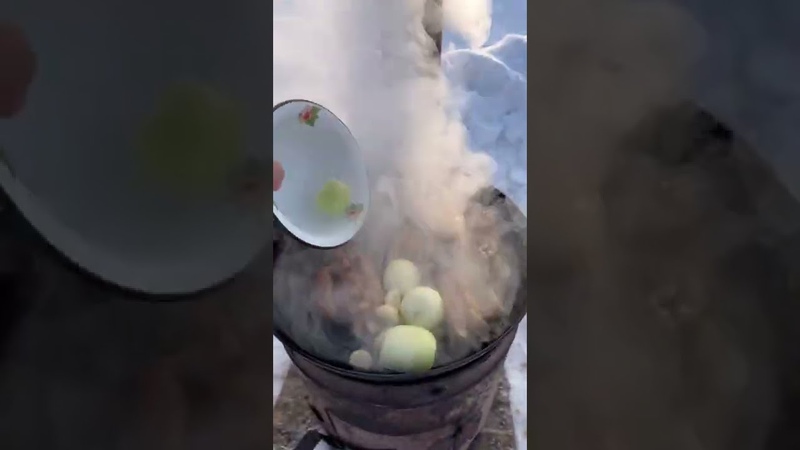Fried meat, its very warm outside 40 C, Жареное мясо, на улице очень тепло 40