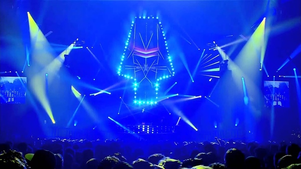 Rampage 2014 Macky Gee full