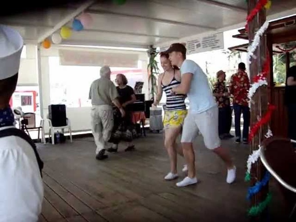 Beach Bar Dancing Screamin, 14
