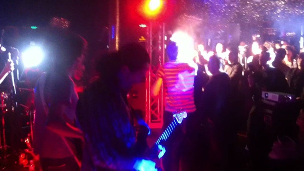 Champagne Morning Live at SKY BAR ( Part