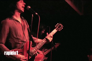 LITTLE BARRIE  new song SURF HELL  2010 live LONDON