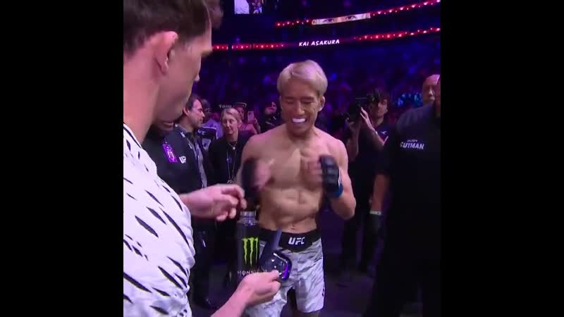 Kai Asakuras (朝倉 海) First UFC Walkout ,