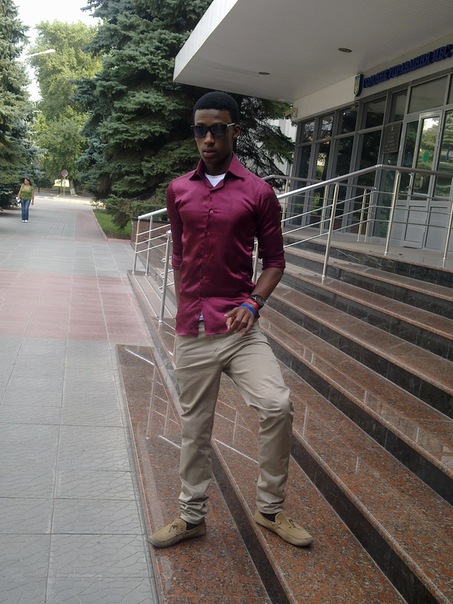 №198, Валентин Окоро, Киев №198, Валентин Окоро, Киев