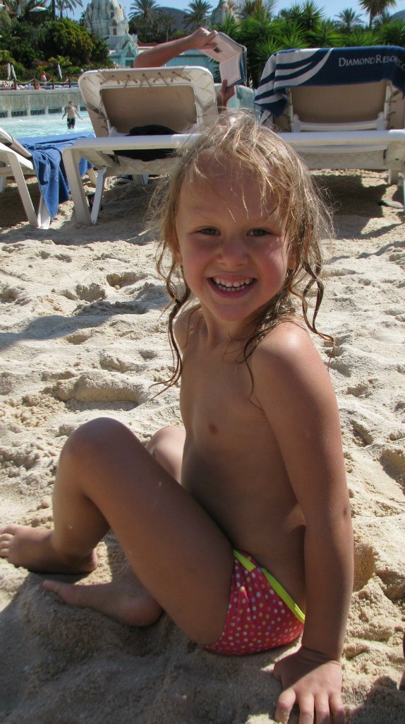 Markusas Oksana | Helsinki