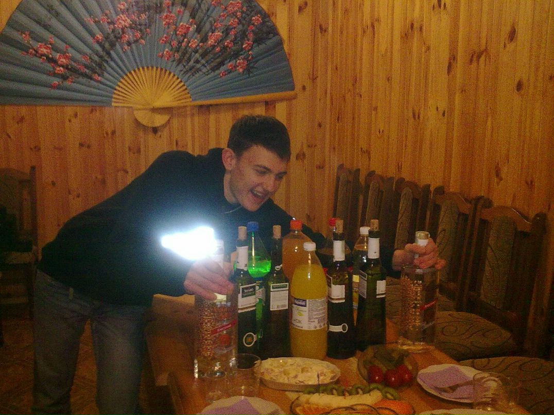 Вася Гаврих | Погребище