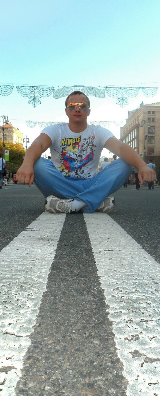 Артьомка Цвятошек ツ⎝⏠⏝⏠⎠ | Львов