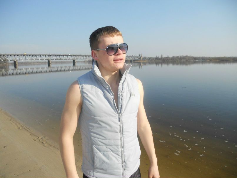 Александр Остапенко | Ромны