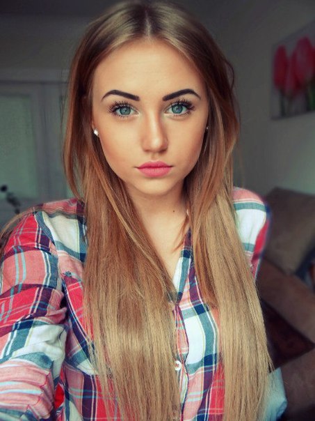 Lindsay         Shields from Casper