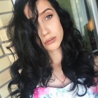 Яна Любимова