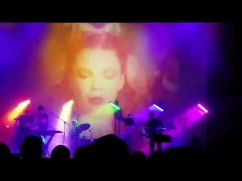 Sufjan Stevens Sings Somewhere Over the Rainbow 7, 21, 17 Fox Theater Oakland Planetarium