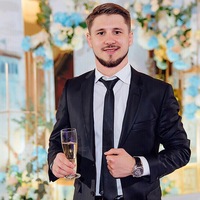 Андрей Степанов