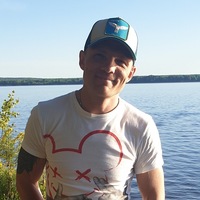 Роман Бушуев