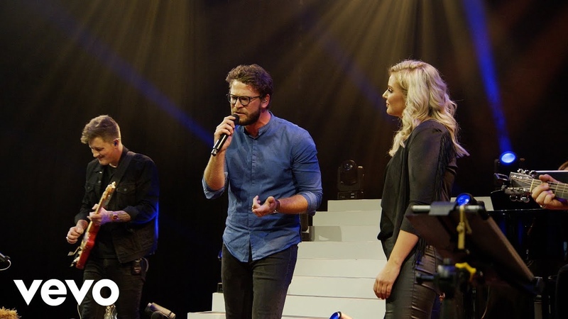 Demi Lee Moore, Riaan Benadé There Was Jesus ( Live MGG Productions,