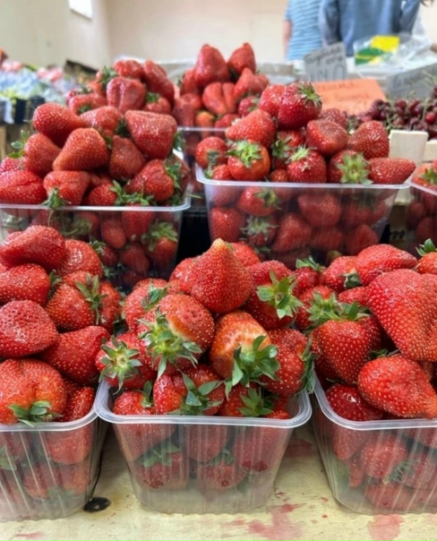 🍓КЛУБНИКА свежая, СОЧНАЯ,АРОМАТНАЯ🍓 ✅250₽ кг...