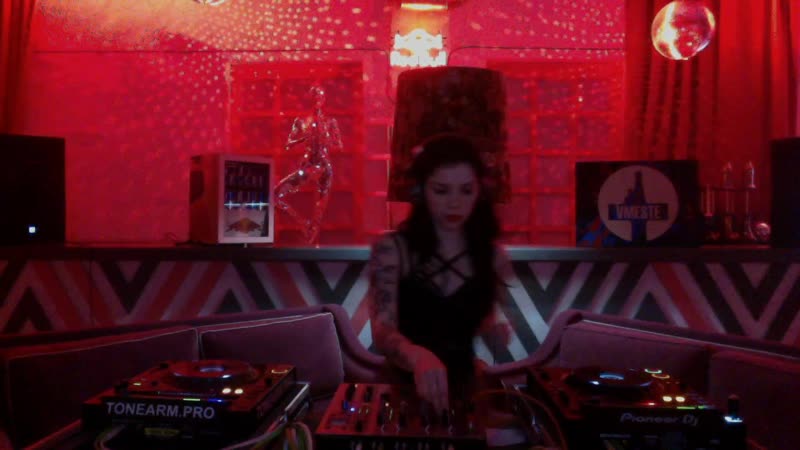DJ LIVE 24 H Olya